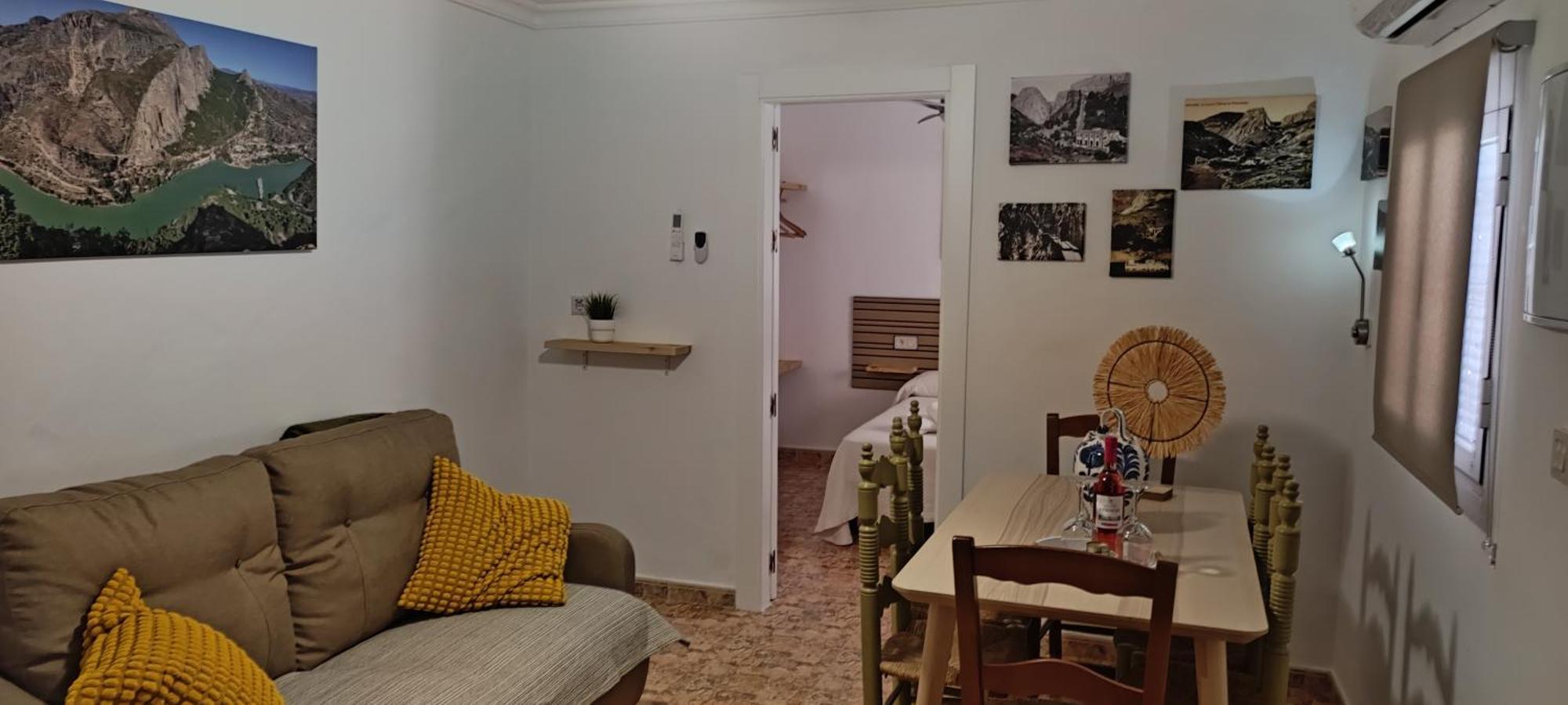 La Tienda De Miguel Lägenhet El Chorro Rum bild